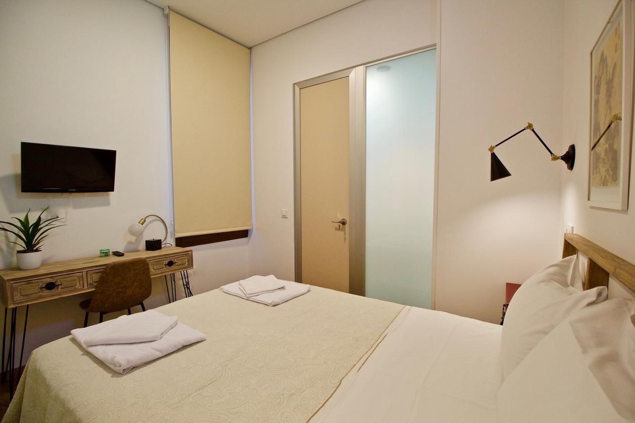 The Bridge Huertas Hotell Madrid Eksteriør bilde